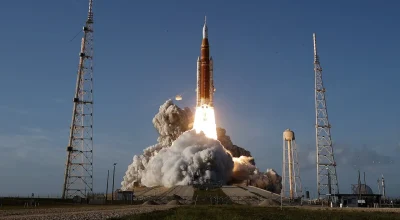 Artemis II assiste Project Hail Mary em quarentena e astronauta Jeremy Hansen dá aval a Ryan Gosling a caminho da Lua