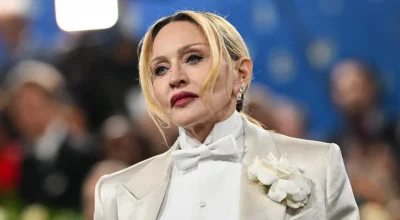 The Studio temporada 2 transforma biopic cancelado de Madonna em trama ficcional — Madonna e Julia Garner filmam em Veneza para arco de duas partes