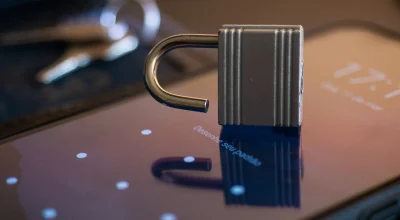 Ataque hacker desvia pagamento de 700 mil libras (R$ 4,7 mi) da Zephyr Energy nos EUA e compromete transação bancária