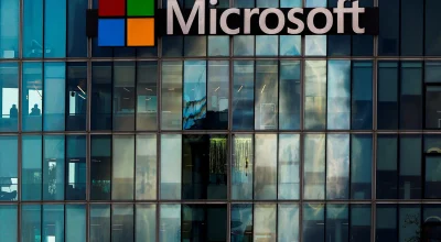 Microsoft e OpenAI acabam com exclusividade na nuvem: entenda como Azure, Amazon e Google serão afetados e o que muda na parceria até 2032